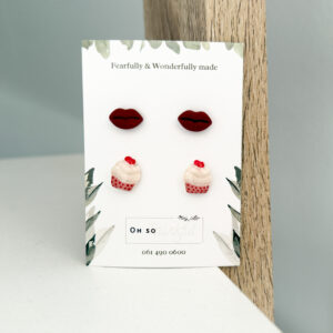 2 pcs studs