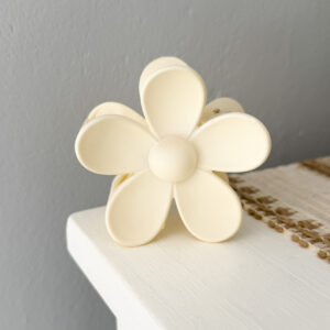 Floral claw clip-white-ish